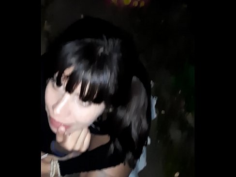 ❤️ Na ulici natečen penis u zamjenu za slatkiše ❤ Ruski porno kod nas ️❤